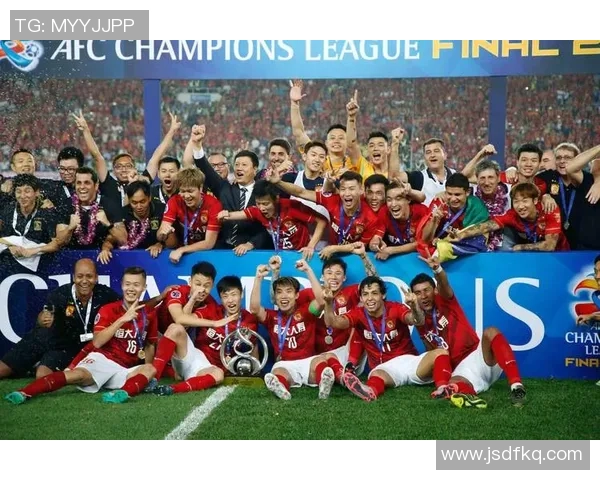 广州足球队与北京足球队赛后分析个人能力的全面对比与启示